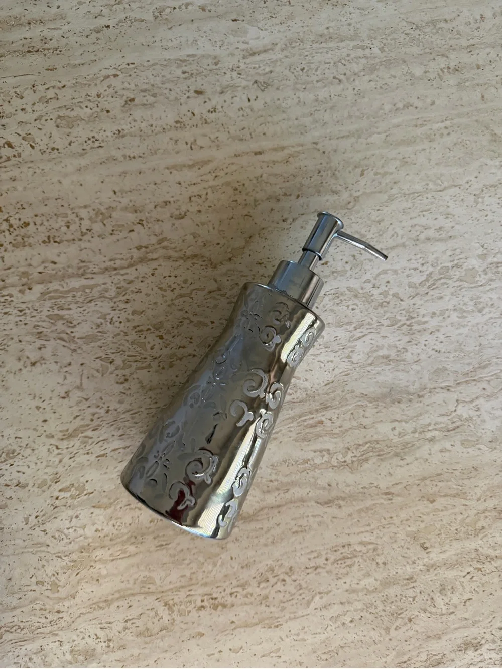 Fleur Soap Dispenser